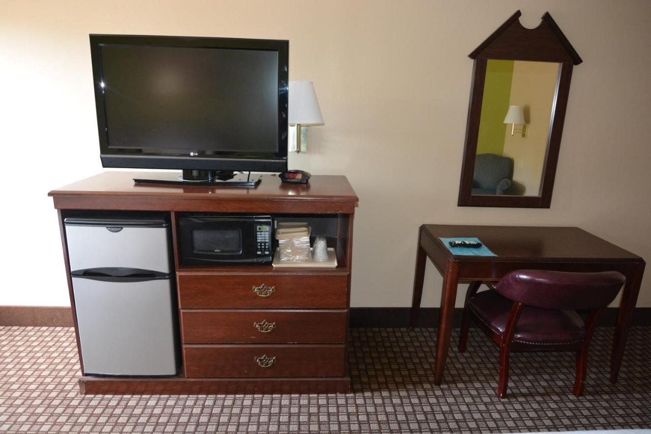 Jameson Inn And Suites Hazelhurst Hazlehurst Extérieur photo